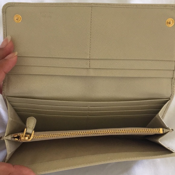Authentic Prada Wallet - Picture 3 of 5